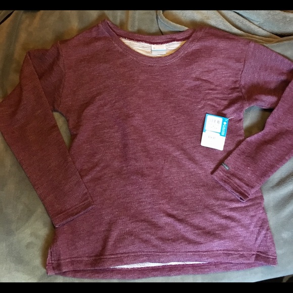 Columbia Sweaters - Women’s Columbia Soft Semi-Fitted Sweater
